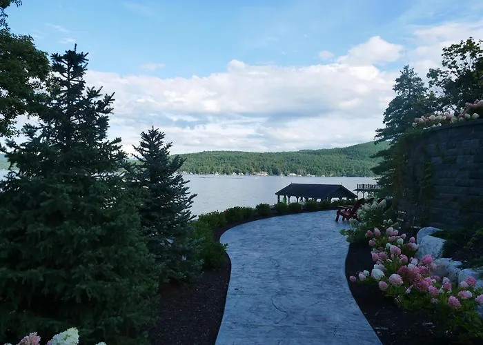 The Stone Gate Resort